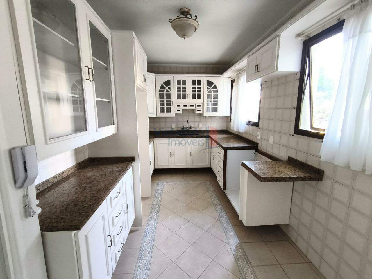 Apartamento para aluguel no Jardim das Nações: Cozinha