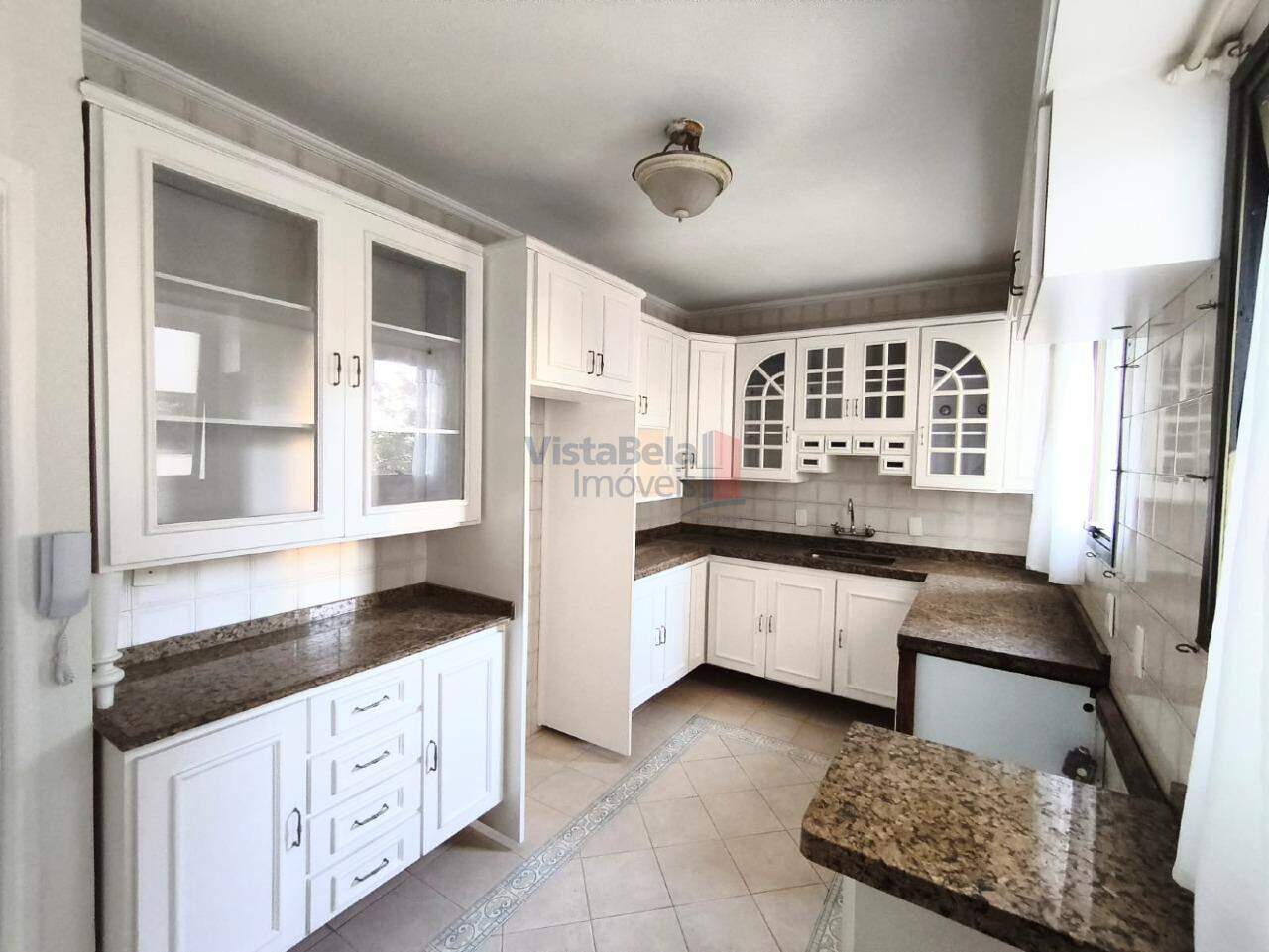 Apartamento para aluguel no Jardim das Nações: Cozinha