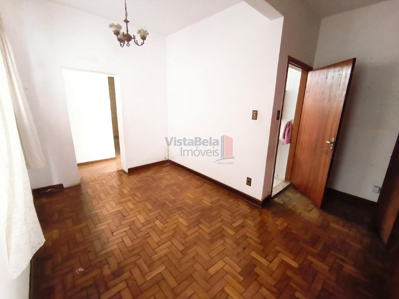 Casa à venda no Centro: Sala de Jantar no Térreo