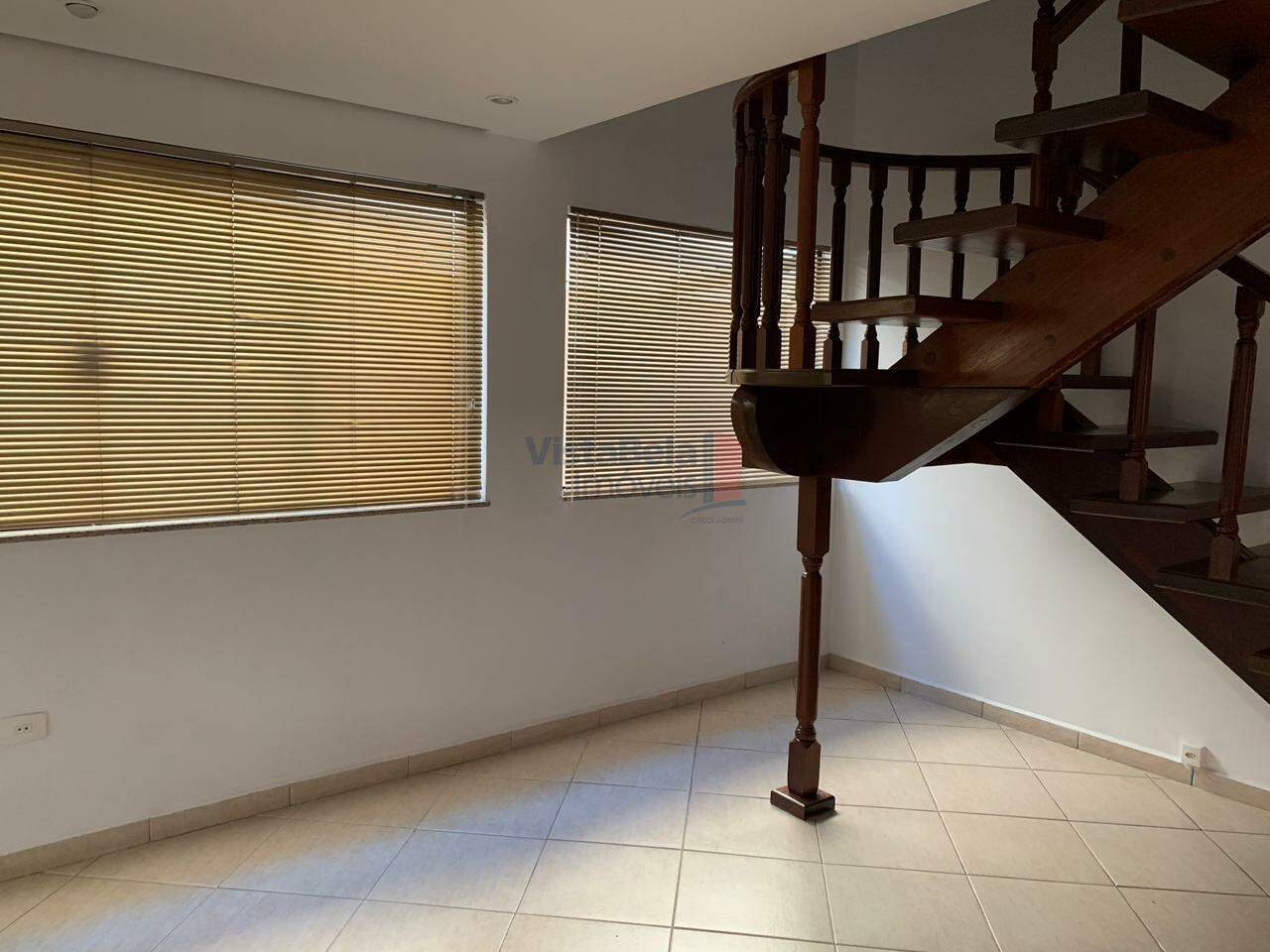 Casa em Condomínio para aluguel no Condomínio do Taubaté Village: