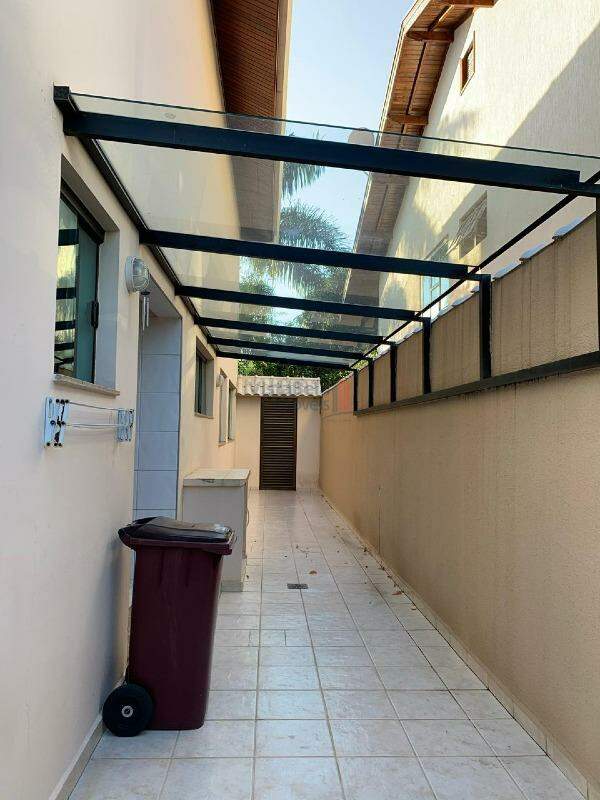 Casa em Condomínio para aluguel no Condomínio do Taubaté Village: