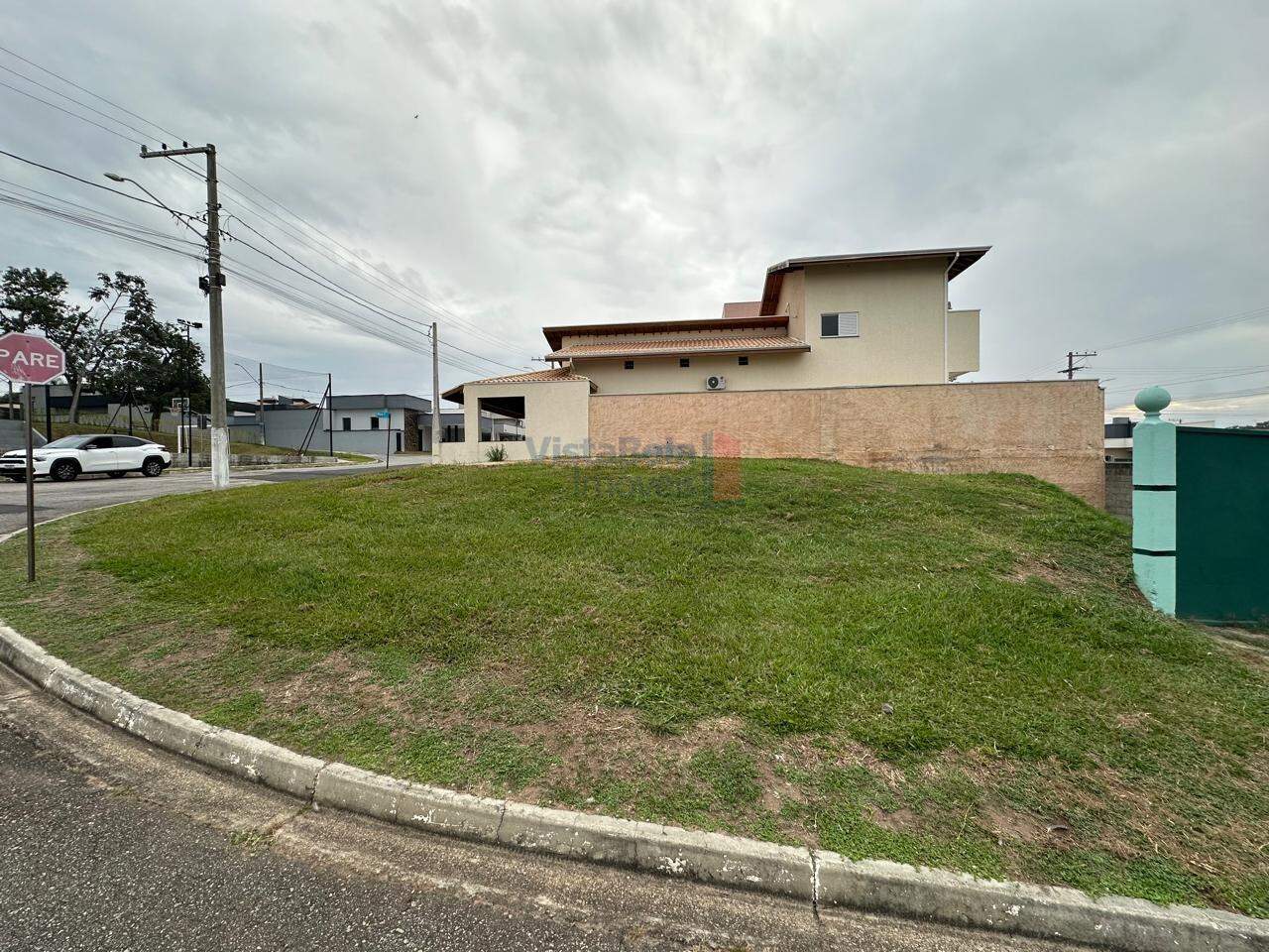 Lote em condomínio à venda no Loteamento Residencial Parque das Araucárias: 