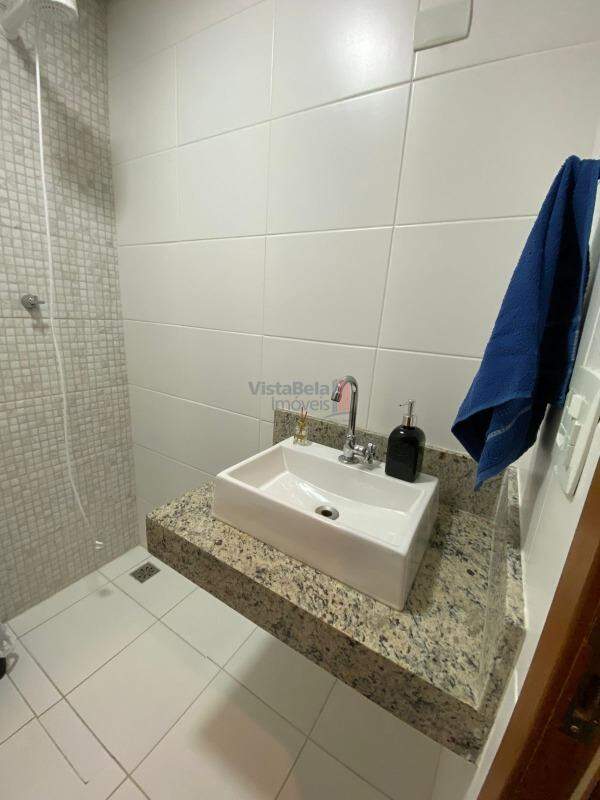 Apartamento à venda no Loteamento Residencial e Comercial Bosque Flamboyant: 