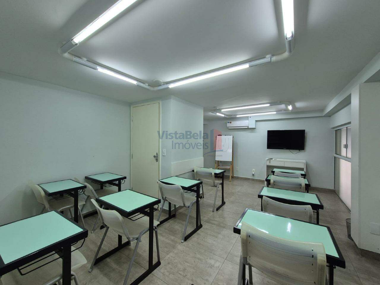 Sala para aluguel no Centro: 