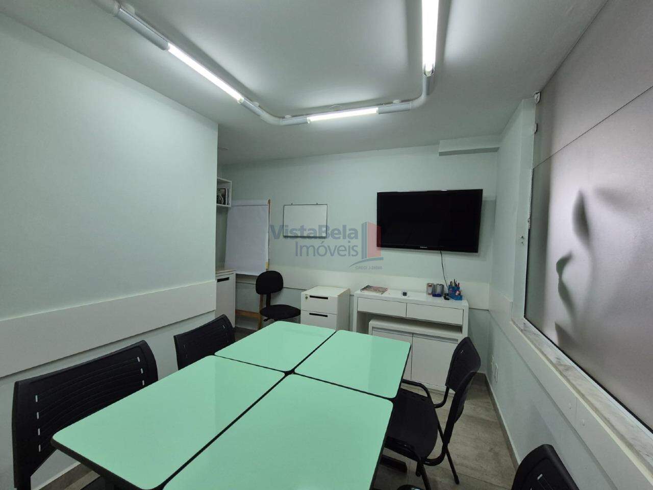 Sala para aluguel no Centro: 