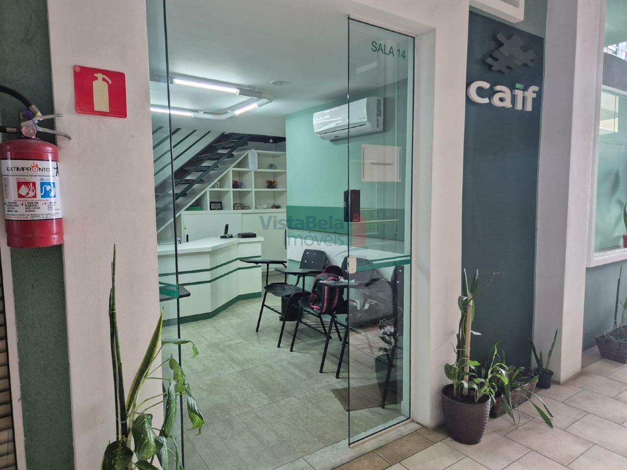 Sala para aluguel no Centro: 
