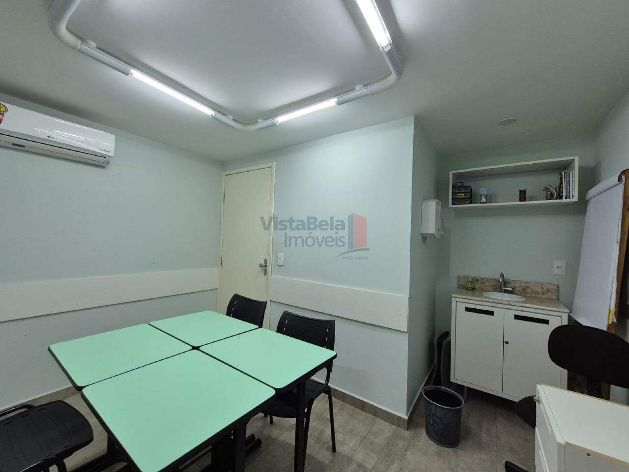 Sala para aluguel no Centro: 