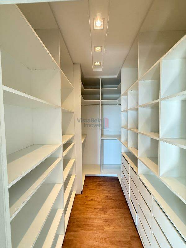 Apartamento à venda no Vila SÃO Jose: Closet Suíte 2