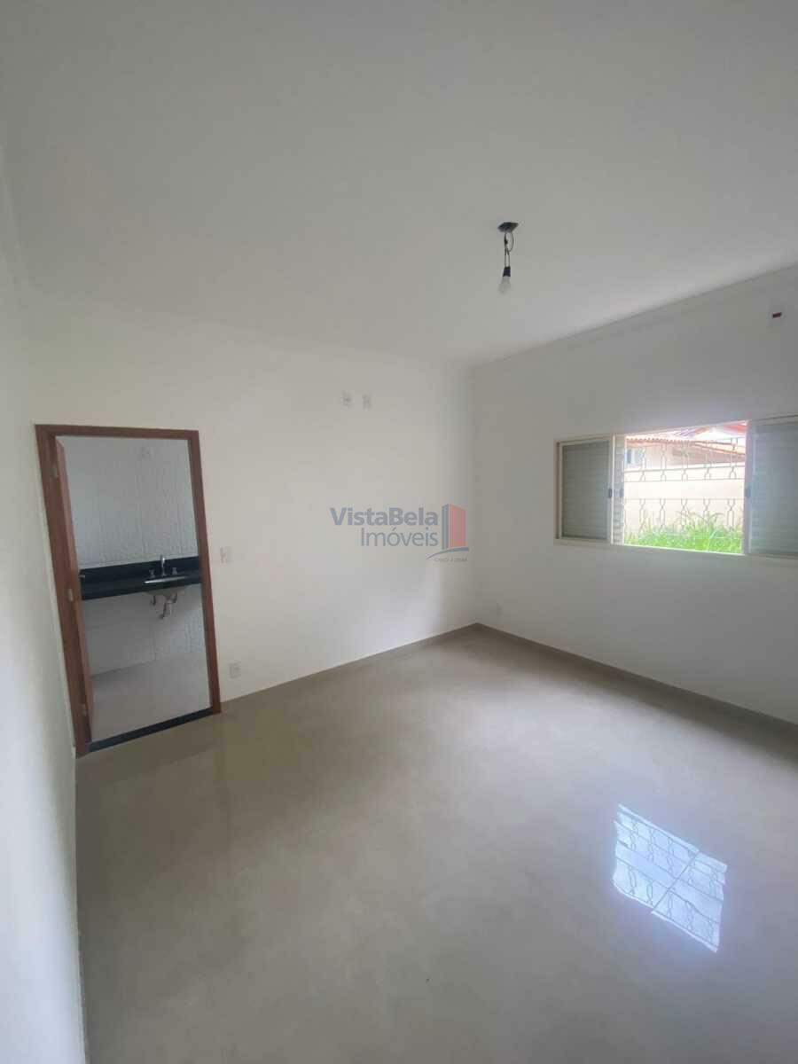 Casa em Condomínio para aluguel no Parque Esperança: