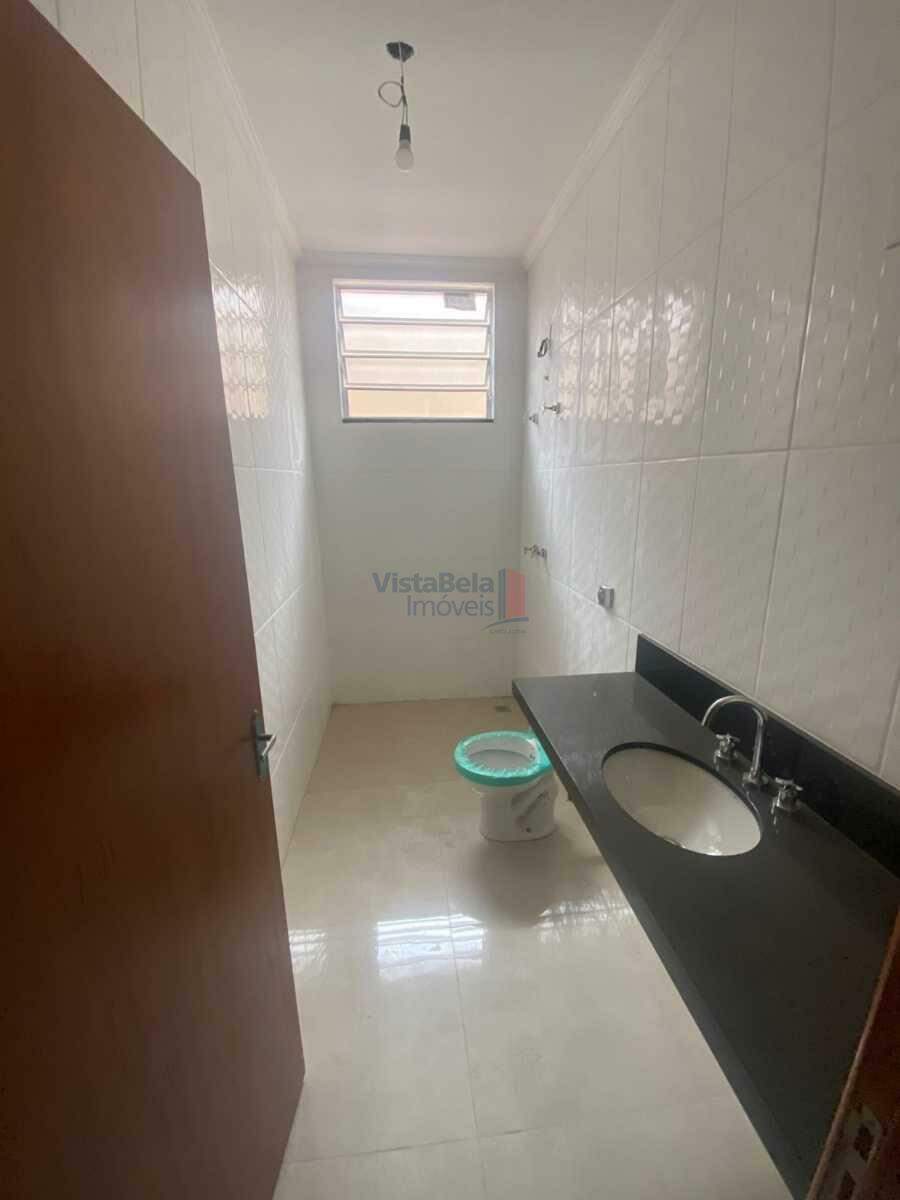 Casa em Condomínio para aluguel no Parque Esperança: