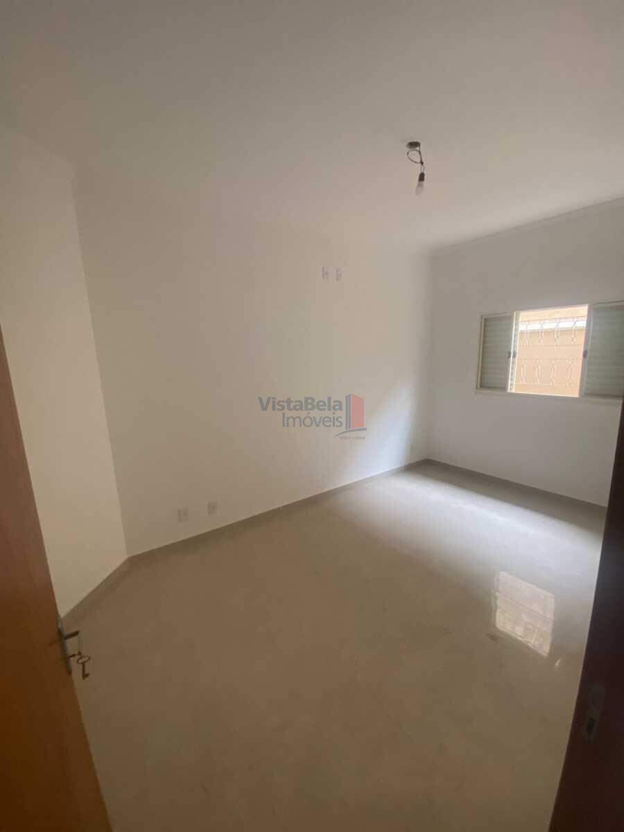 Casa em Condomínio para aluguel no Parque Esperança: