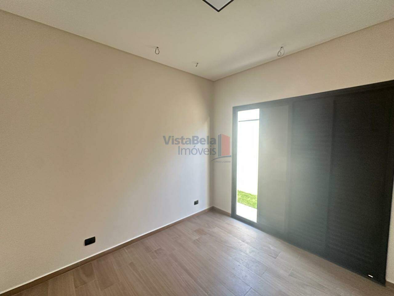 Casa em Condomínio à venda no AreÃO: 