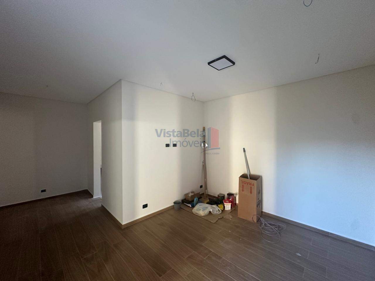 Casa em Condomínio à venda no AreÃO: 
