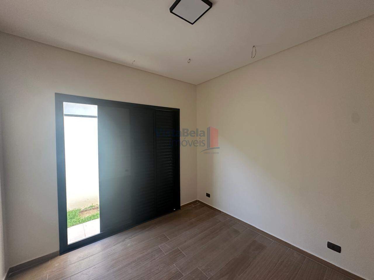 Casa em Condomínio à venda no AreÃO: 
