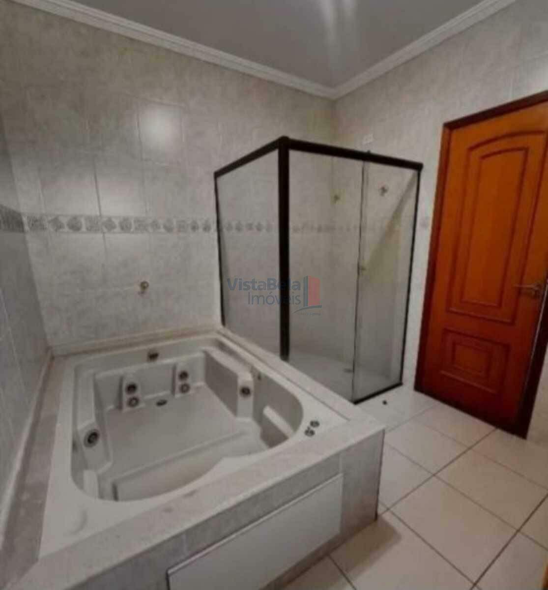 Casa em Condomínio para aluguel no Condominio Village Taubate: