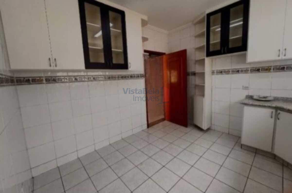 Casa em Condomínio para aluguel no Condominio Village Taubate: