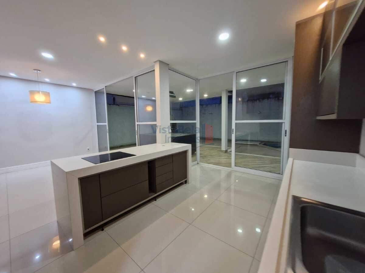 Casa em Condomínio para aluguel no Guedes: