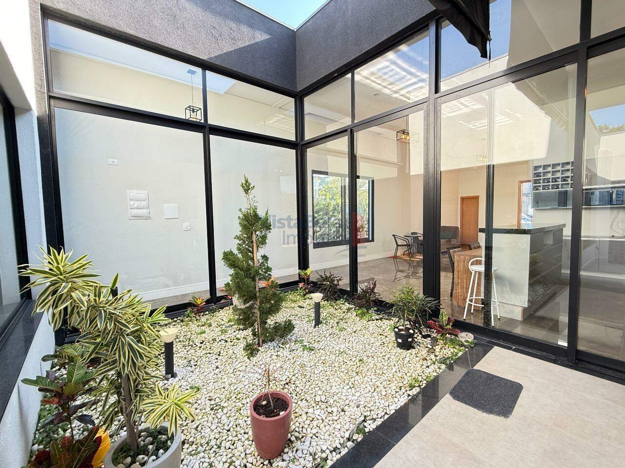 Casa em Condomínio para aluguel no Loteamento Residencial Reserva dos Lagos: