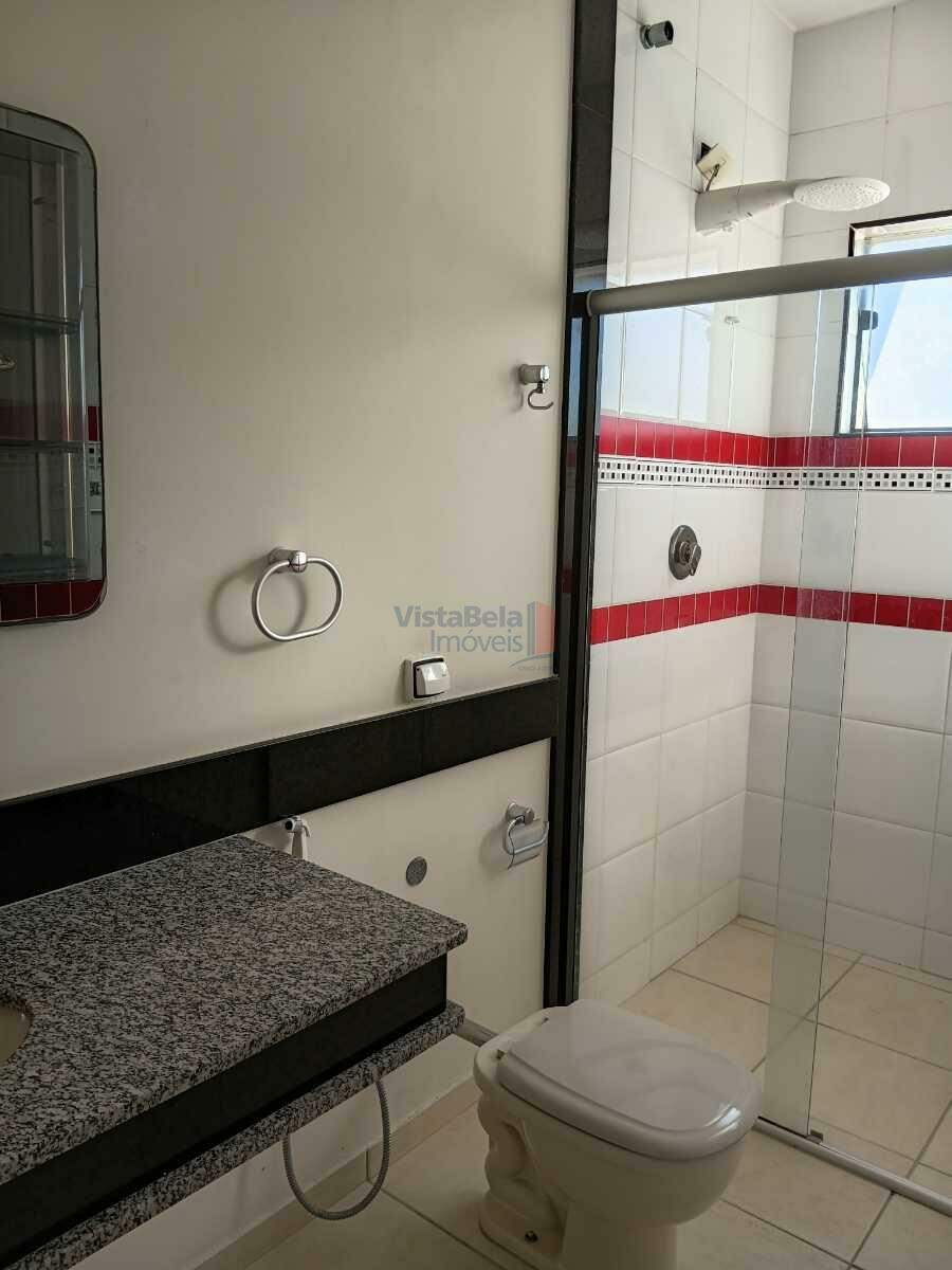 Casa em Condomínio para aluguel no Condomínio do Taubaté Village: