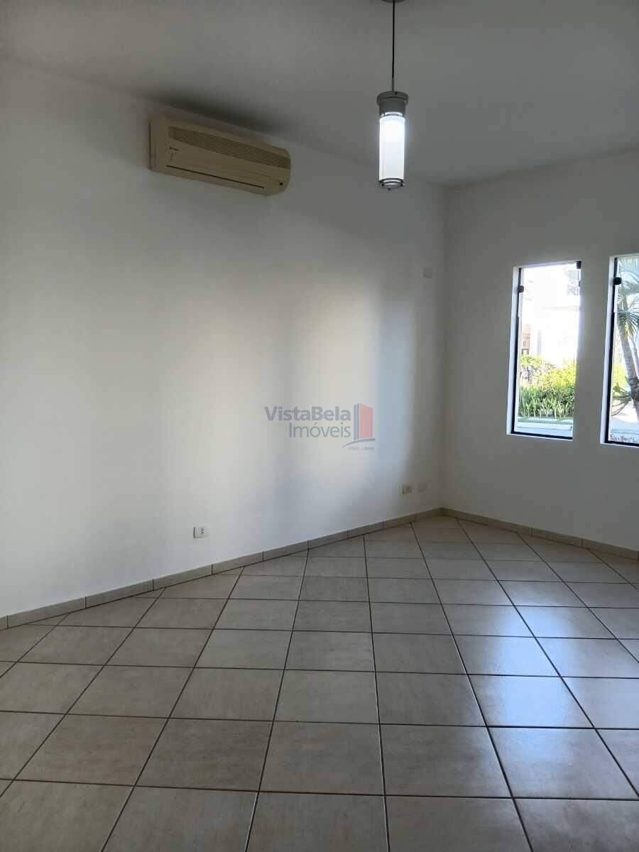 Casa em Condomínio para aluguel no Condomínio do Taubaté Village: