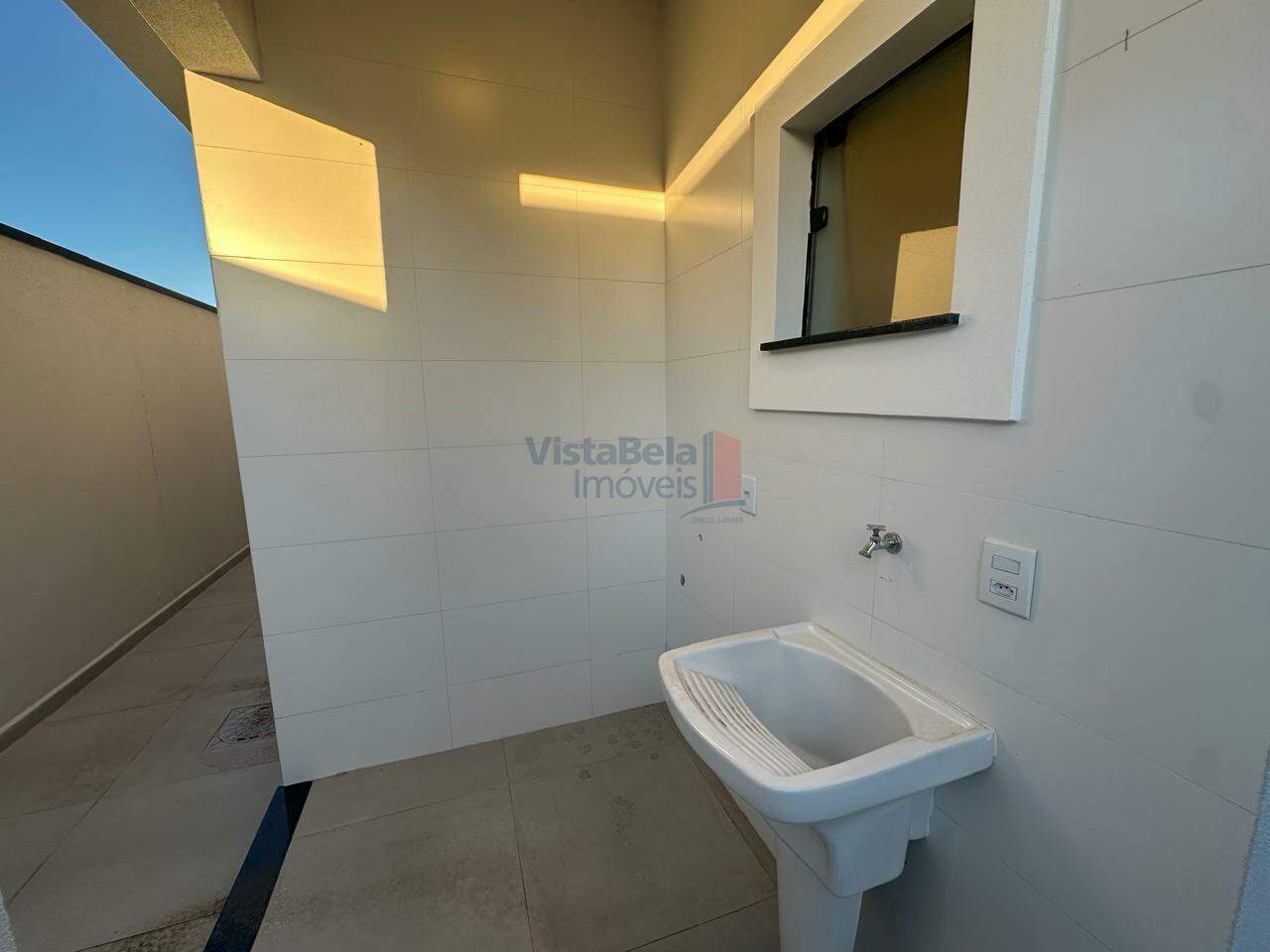 Casa em Condomínio à venda no Guedes: