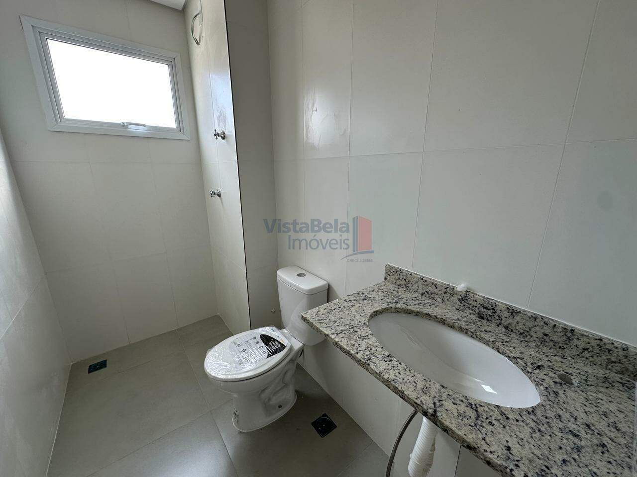 Apartamento à venda no Jardim das Nações: