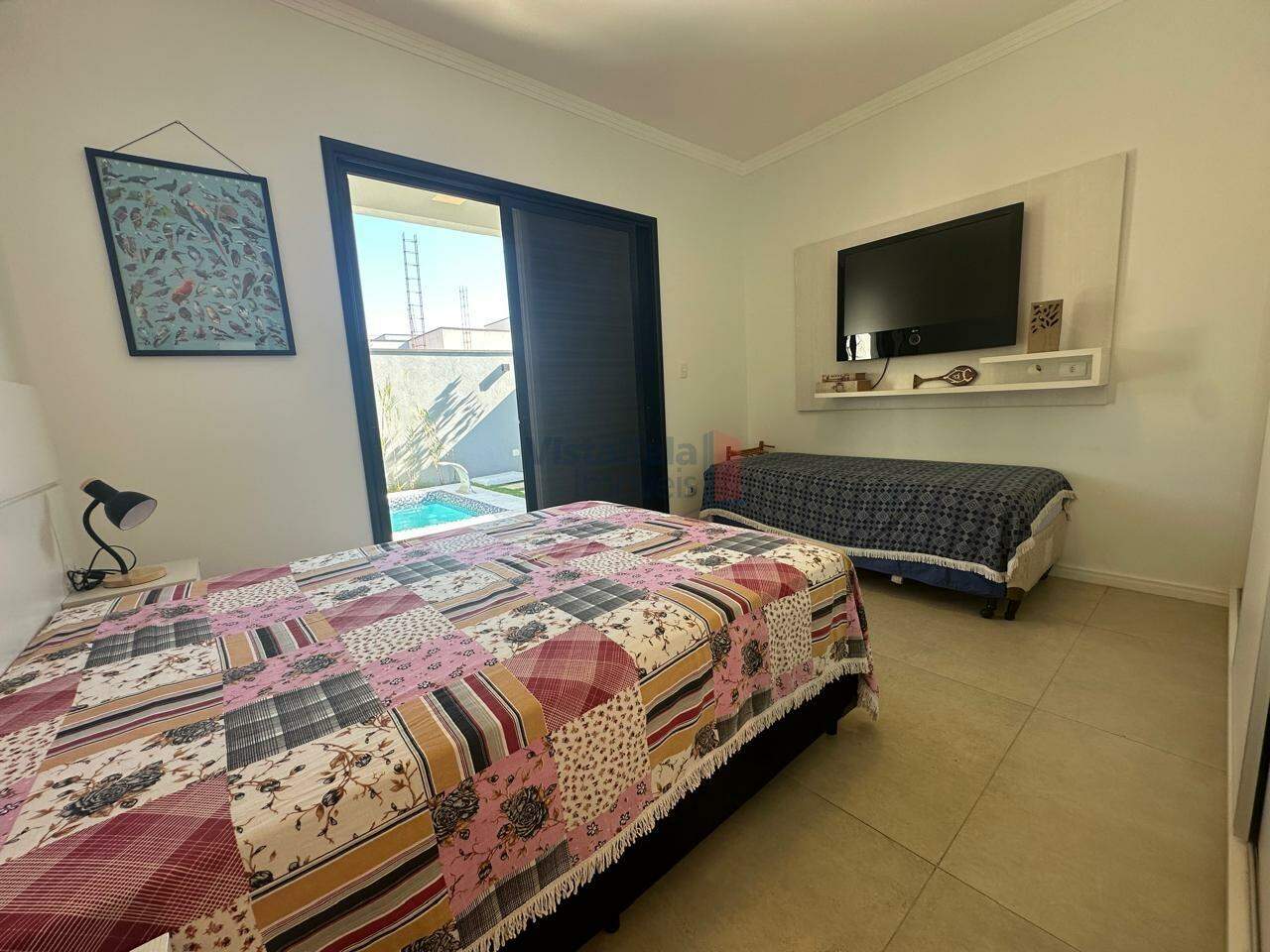 Casa à venda no Piracangaguá: 