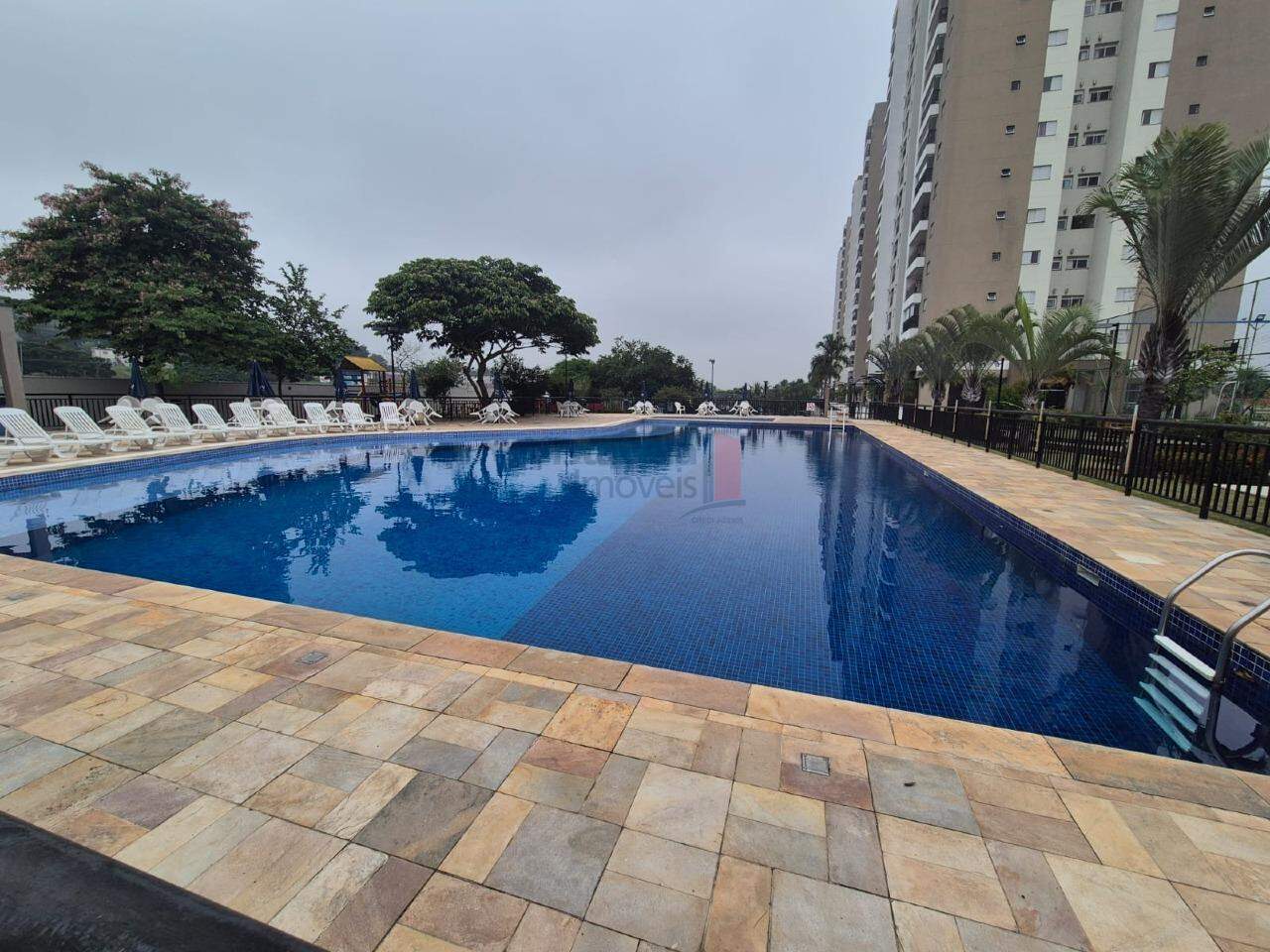 Apartamento à venda no Vila das Jabuticabeiras: 