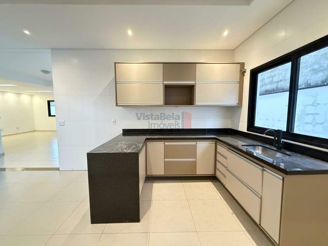 Casa em Condomínio para aluguel no Loteamento Residencial Reserva dos Lagos: