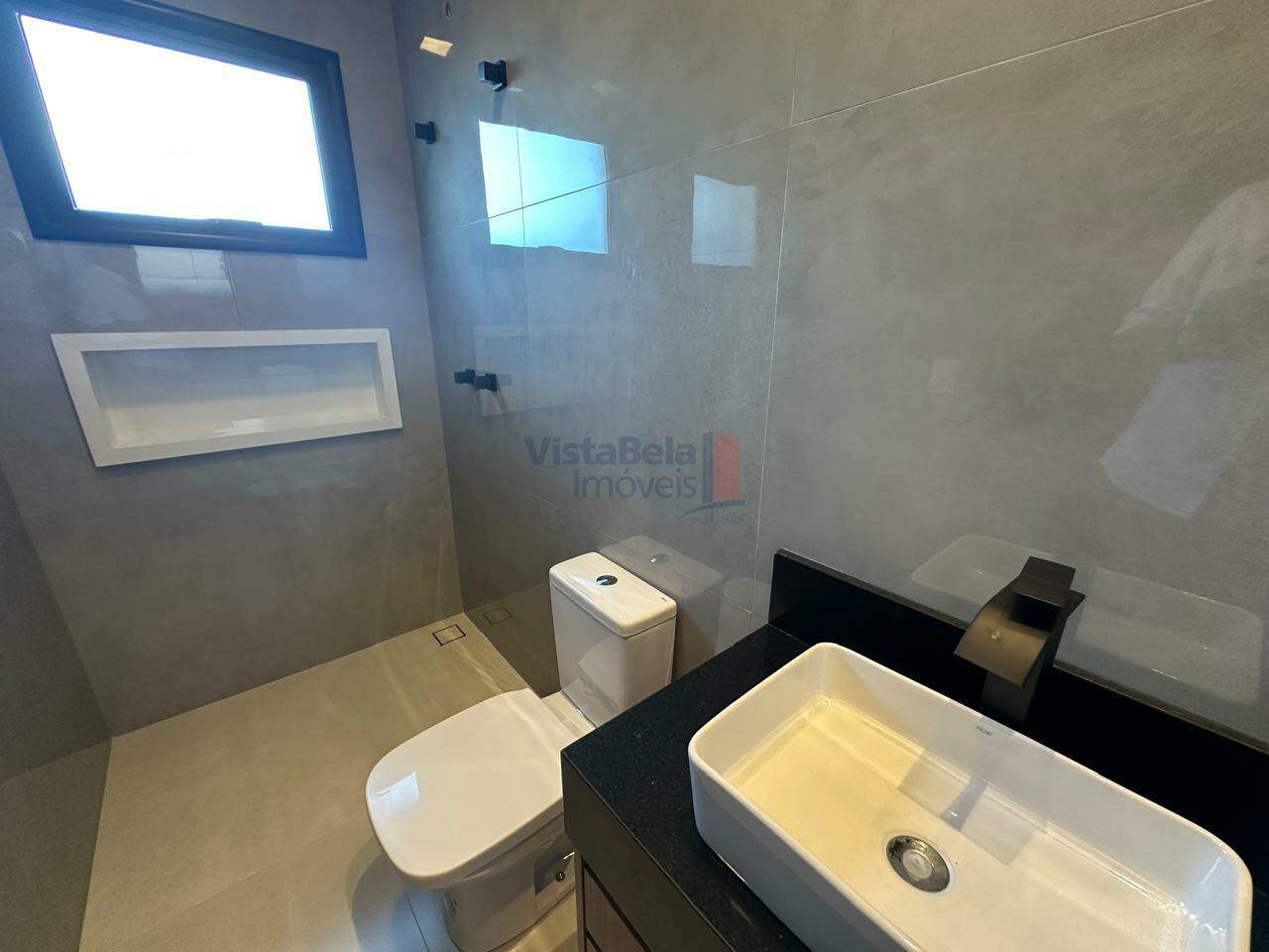 Casa em Condomínio à venda no Loteamento Residencial Pérola do Vale: