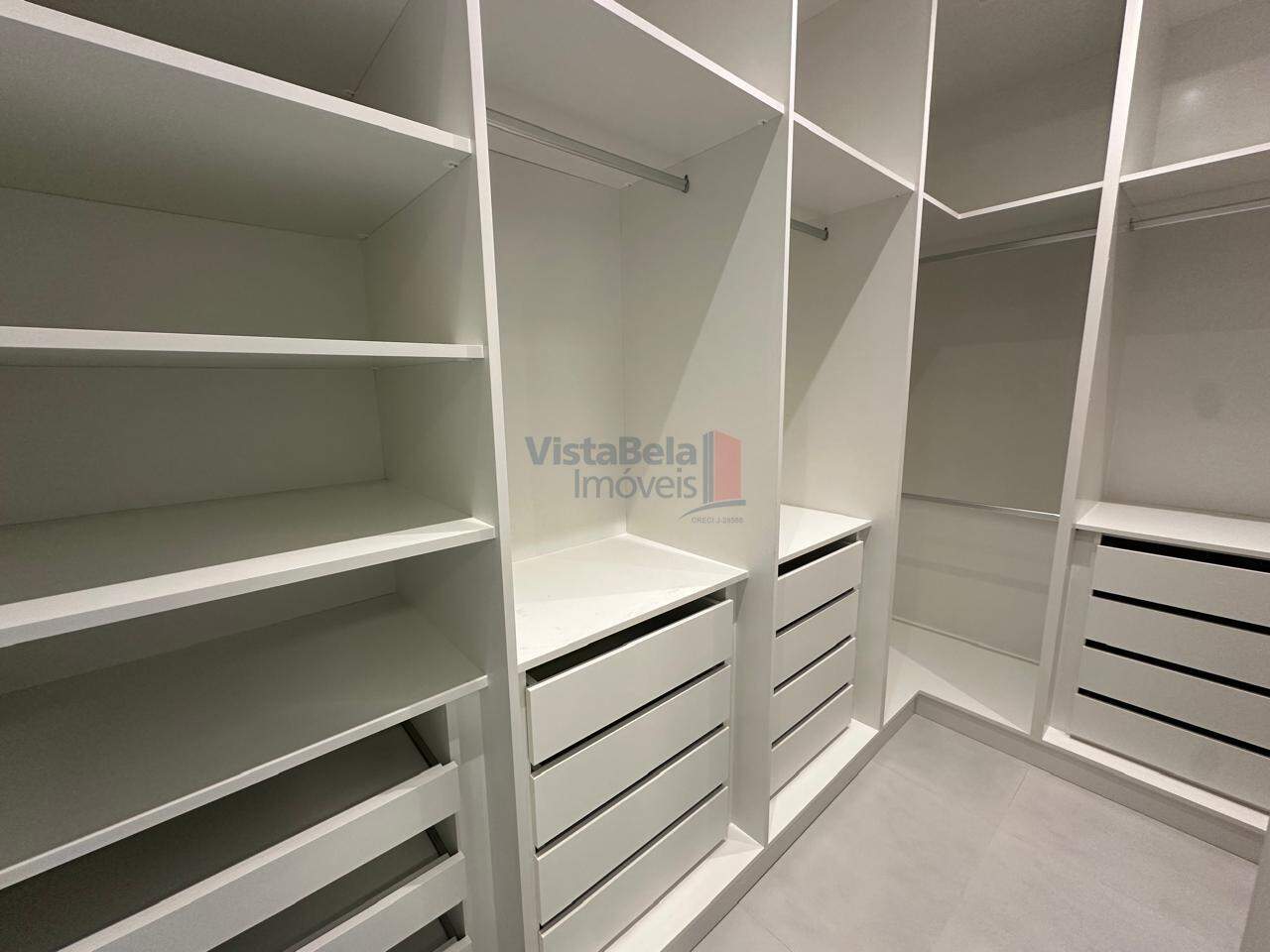 Casa em Condomínio à venda no Loteamento Residencial Pérola do Vale: