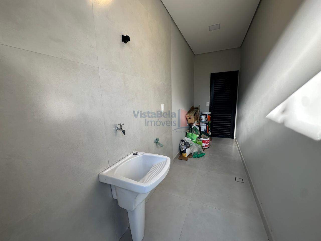 Casa em Condomínio à venda no Loteamento Residencial Pérola do Vale: