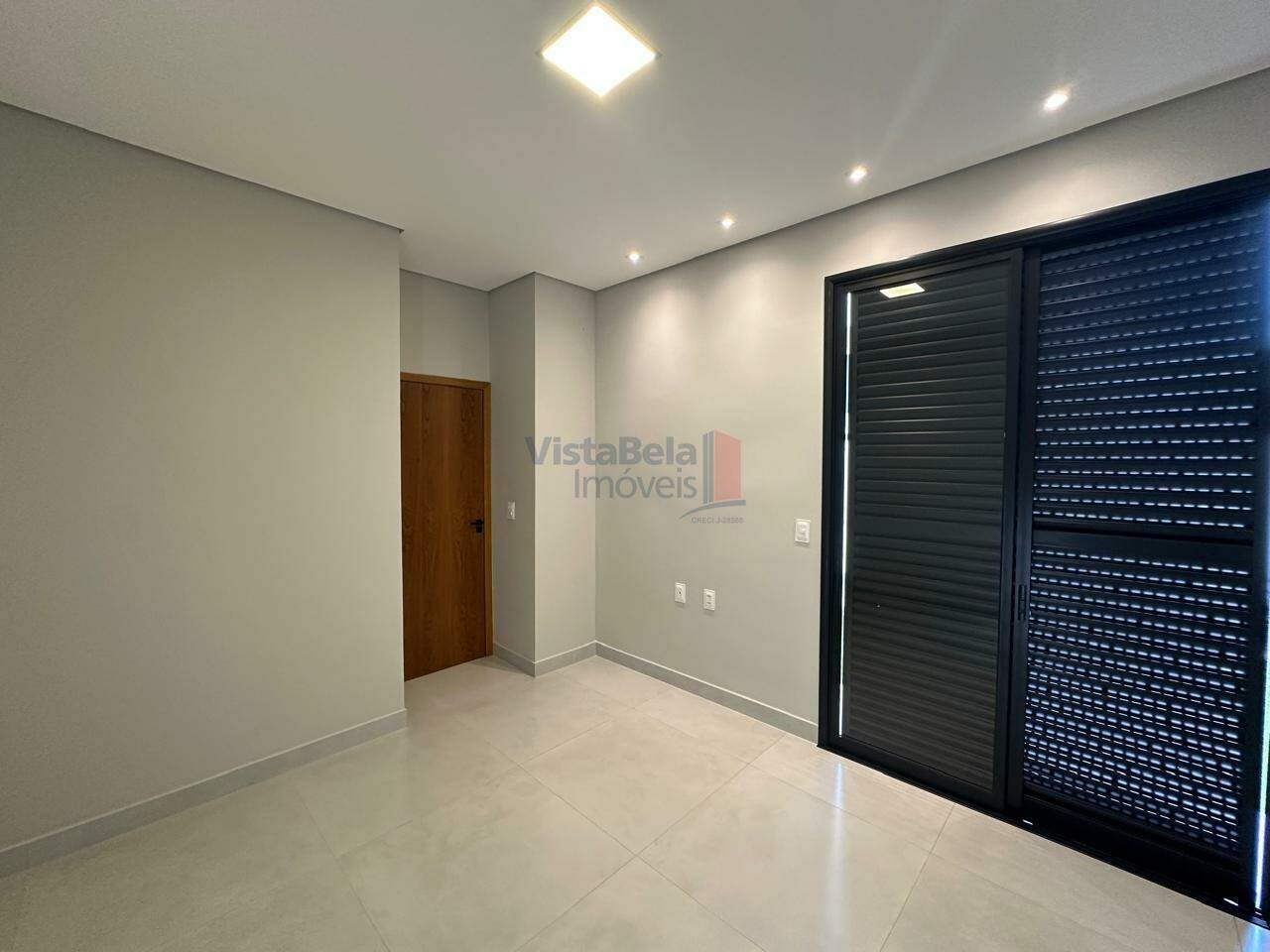 Casa em Condomínio à venda no Loteamento Residencial Pérola do Vale: