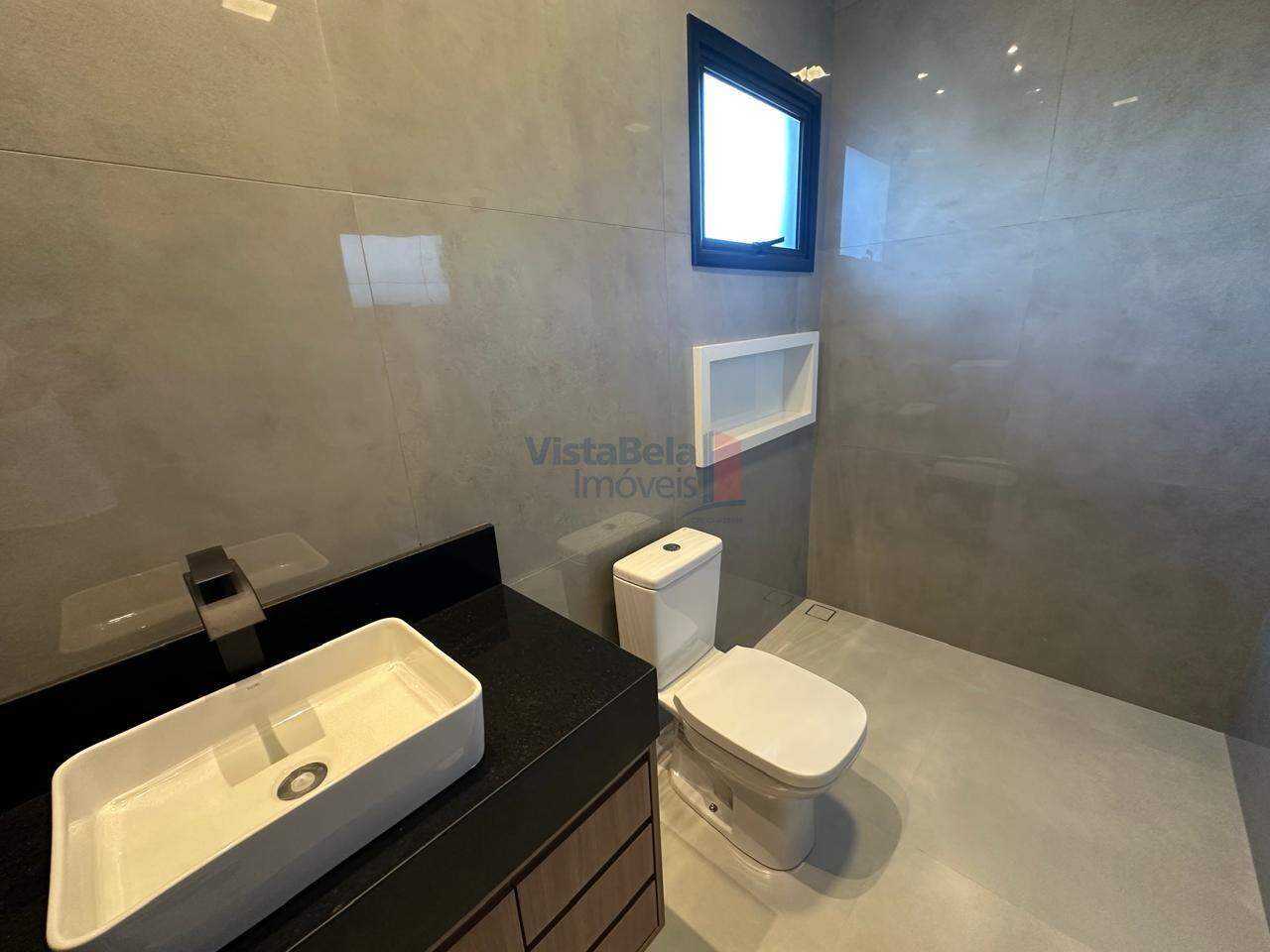 Casa em Condomínio à venda no Loteamento Residencial Pérola do Vale: