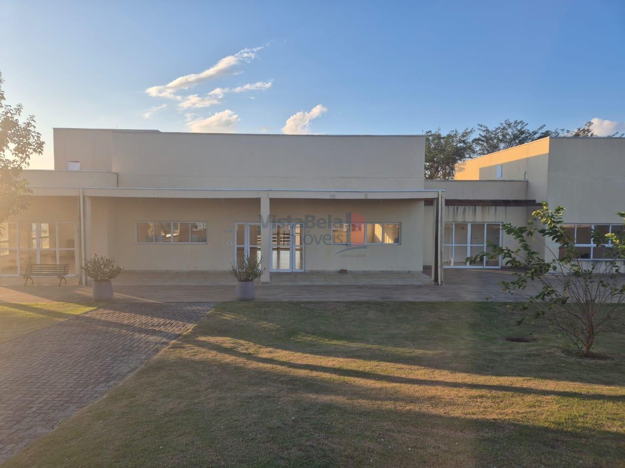 Lote em condomínio à venda no Vale dos Cristais: