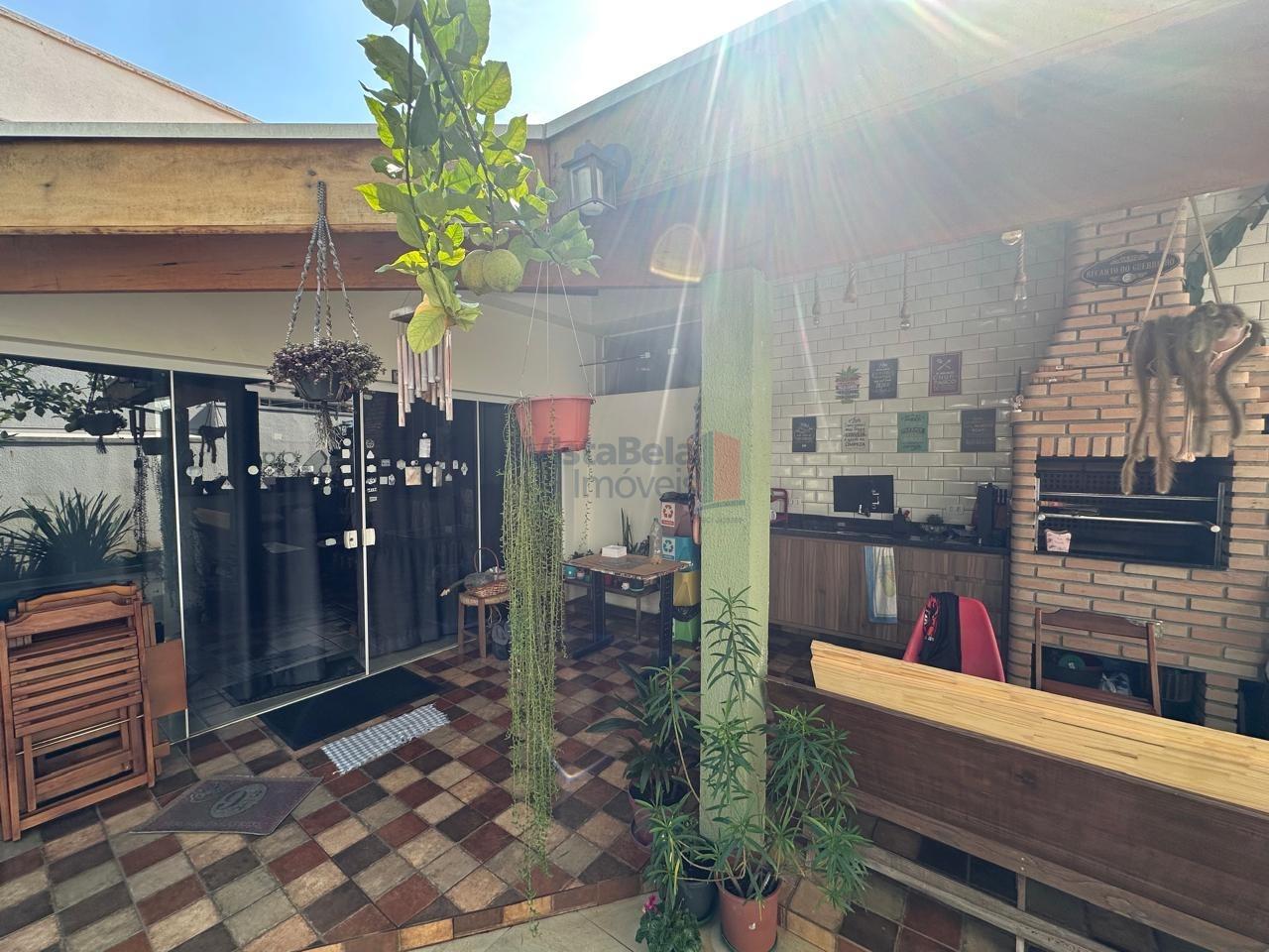 Casa à venda no Centro: