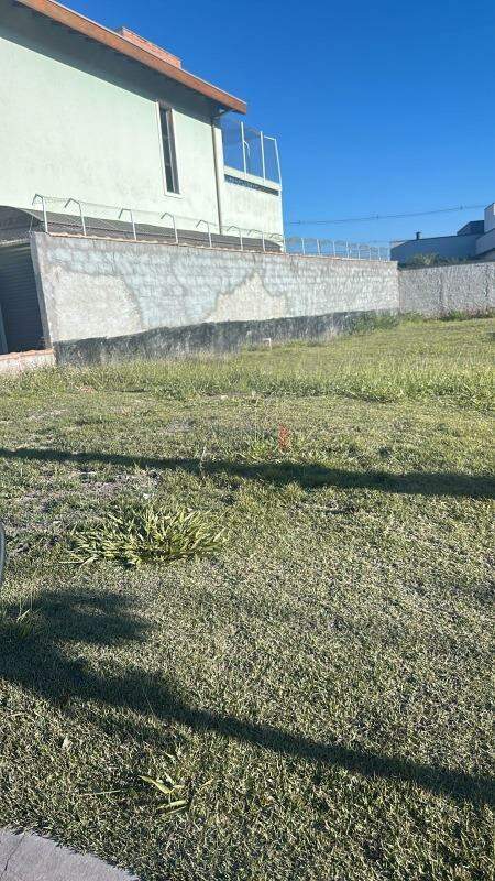 Lote em condomínio à venda no Guedes: 