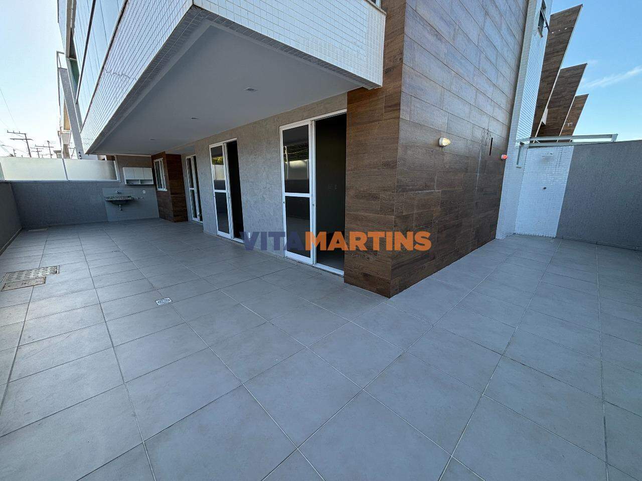Apartamento 2 quartos (1 suíte), 172,42 m² - disponível para locação fixa por R$3.100,00 + taxas. - Palmeiras - Cabo Frio/RJ 