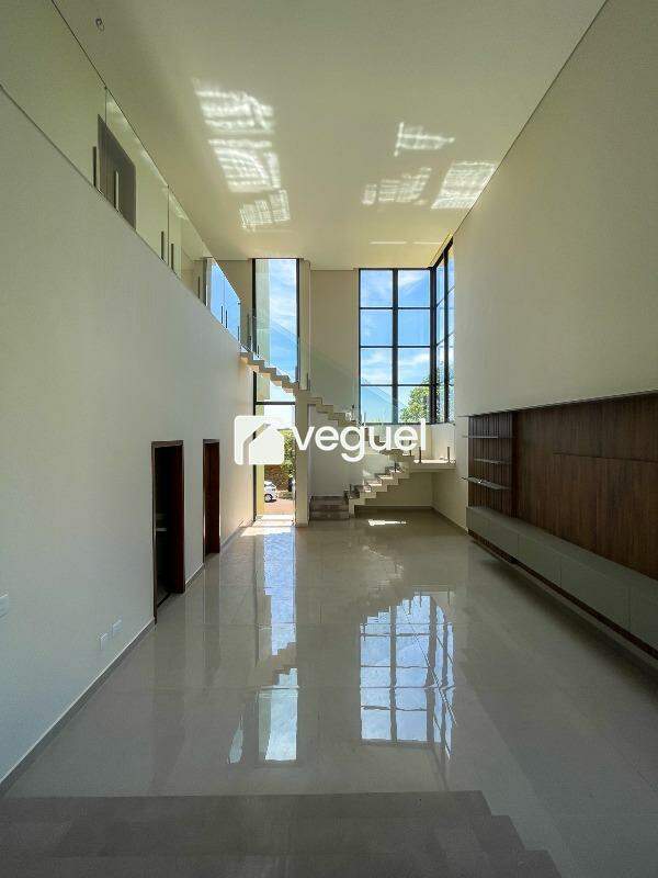 Casa em condomínio à venda no Alphaville: 