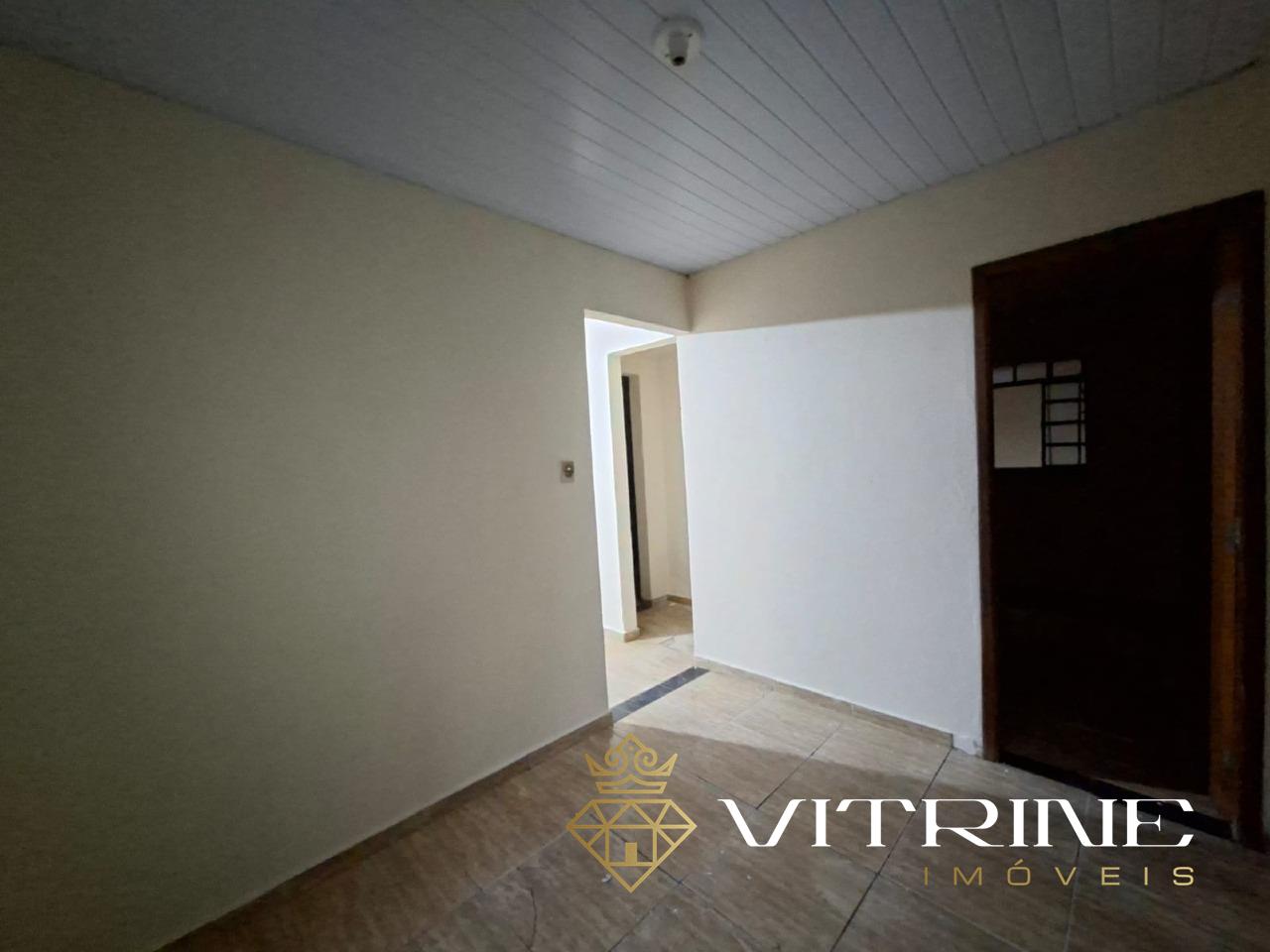 Casa à venda no Vila Das Roseiras: 