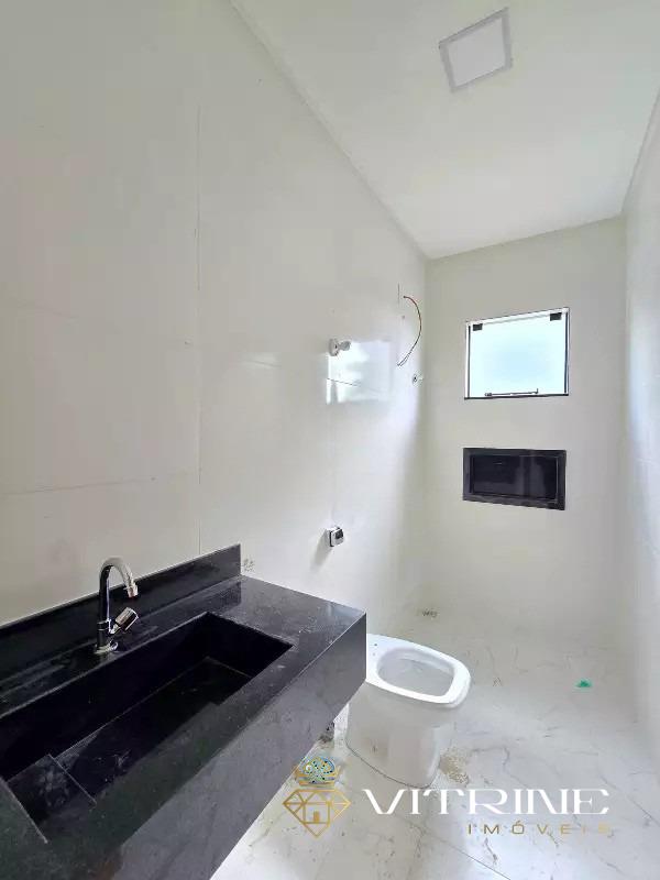 Casa à venda no Itacolomi: 