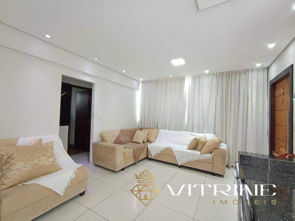 Apartamento à venda no Santa Clara : 