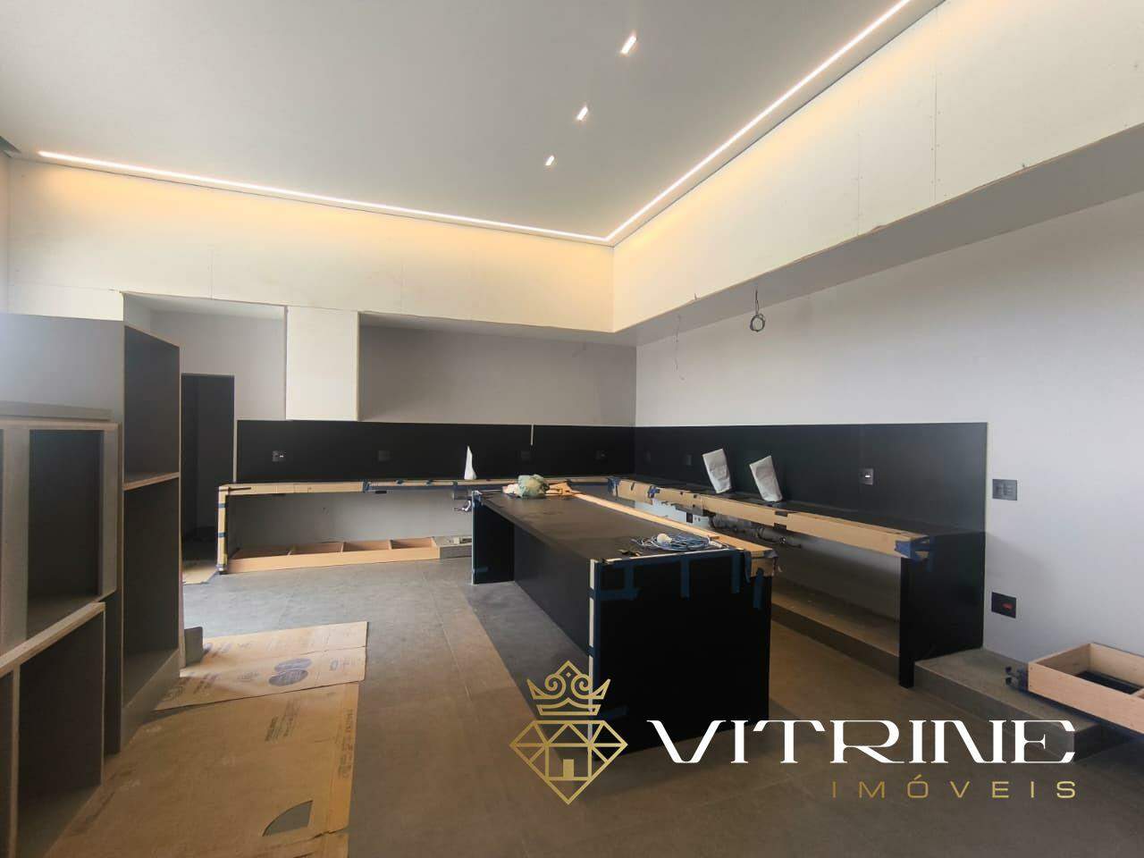 Casa em Condomínio à venda no Ville Royalle: 