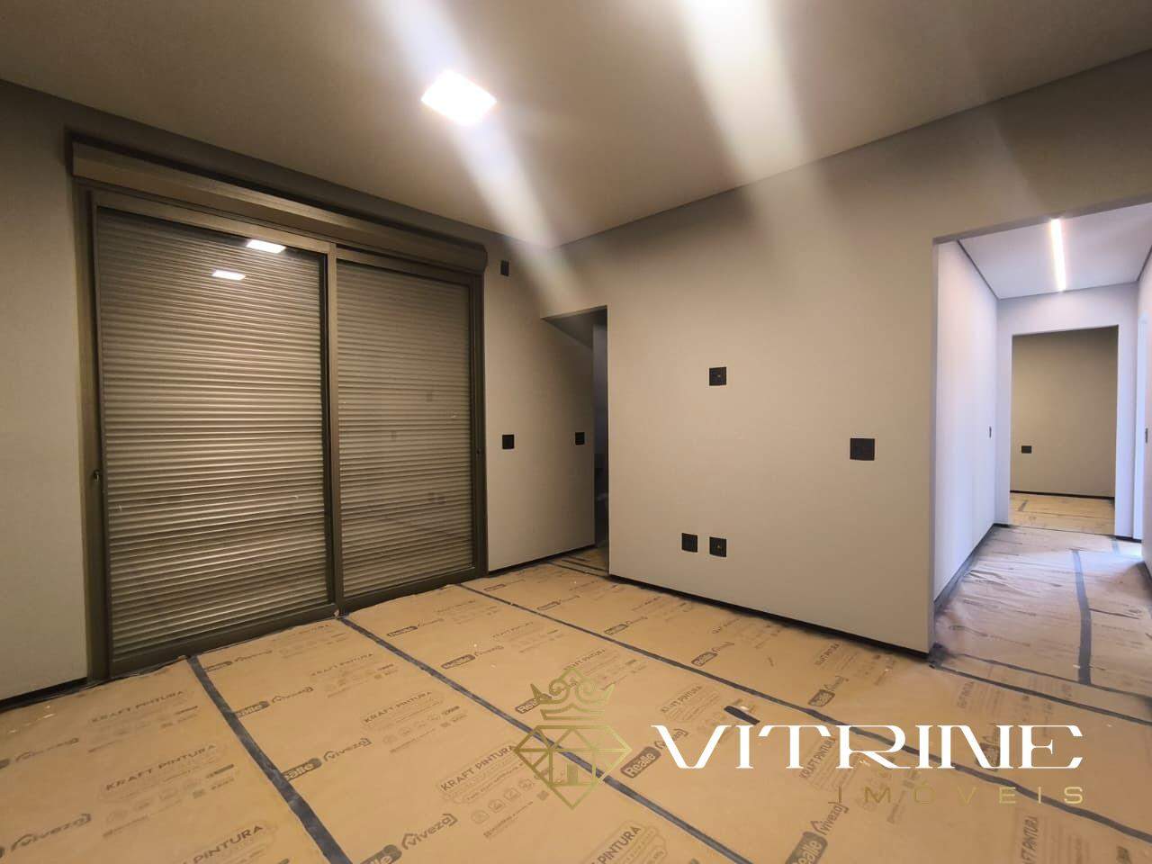 Casa em Condomínio à venda no Ville Royalle: 