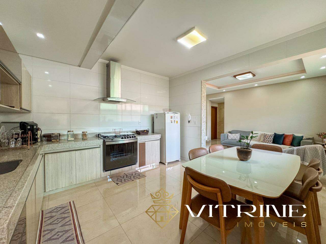 Área privativa à venda no Manoel Valinhas : 