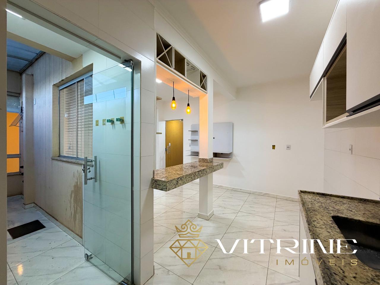 Apartamento à venda no Manoel Valinhas : 