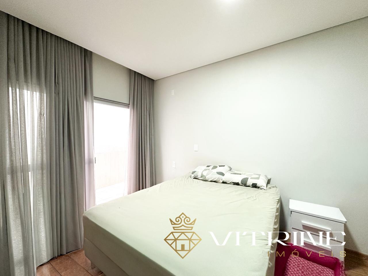 Apartamento à venda no Manoel Valinhas : 