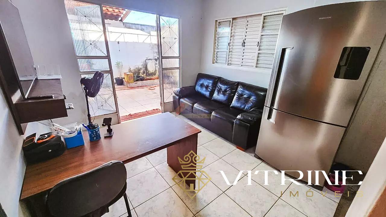 Casa à venda no Jardim Copacabana: 