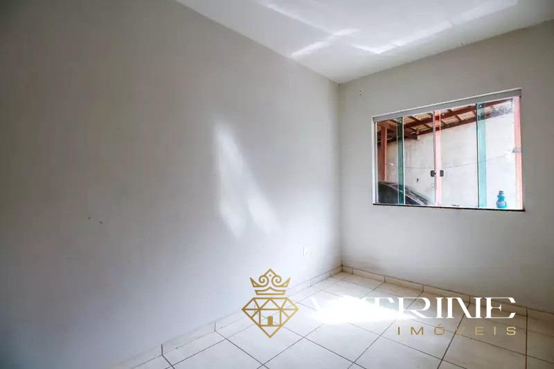 Casa à venda no Rancho Alegre : 