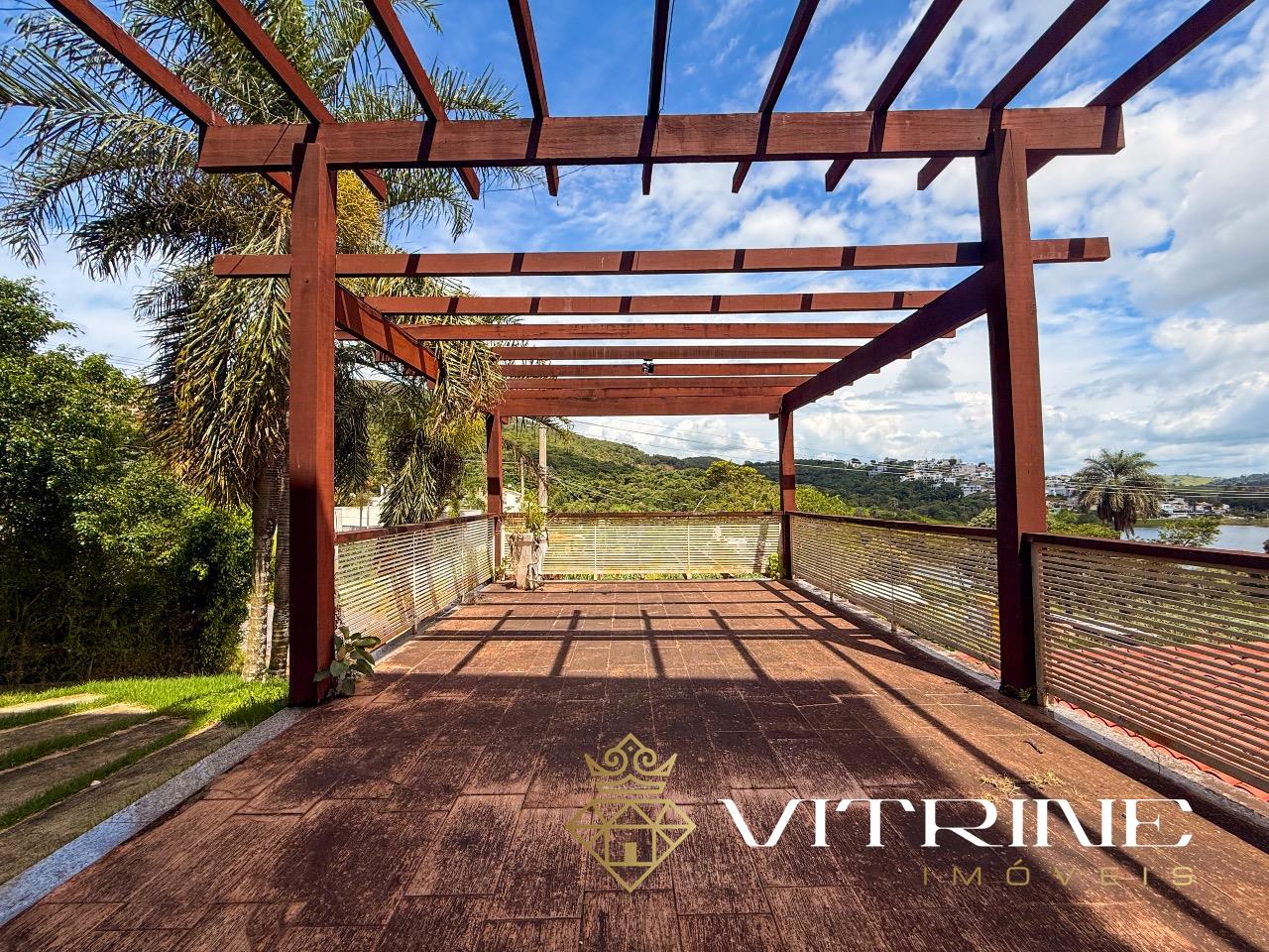 Casa em Condomínio à venda no Capitólio: 